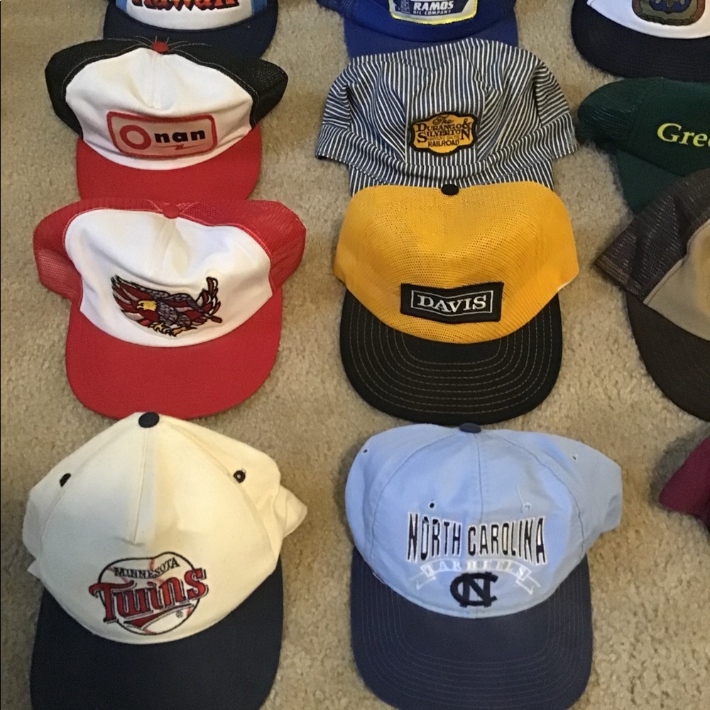 VINTAGE HATS - Picture 3 of 6